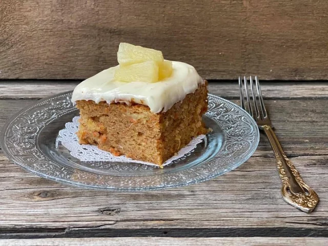 CONGRATULATIONS @cecsparrow for creating this simple, DELICIOUS, SUPER FAST and SUPER EASY recipe on the new PINEAPPLE PASSION collection launched just today on Cookidoo!
#pineapplepassion #pineapplepassioncanada 

We love THE ALOHA CARROT CAKE by Cec Sparrow from the CANADIAN PRAIRIES BRANCH launching TODAY in the new Pineapple Passion Collection on Cookidoo

TIP: Using DRAINED tidbits worked for us! (Mom did not use Turbo after adding them)

We’re so proud of you, Cec!
https://cookidoo.thermomix.com/recipes/recipe/en-US/r750328

My 91-year-old mom Helen McKinney made it in her Thermomix. She loves it, too! Vanja Lugonja doesn’t like carrot cake and he loved it! 

https://youtu.be/P8IcVZi0SOU 

#thermomixcanada